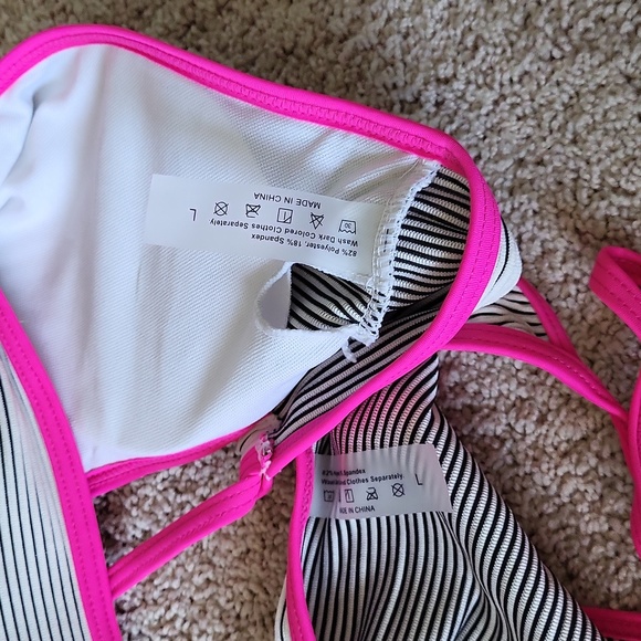 Stripe bikini - Picture 7 of 7